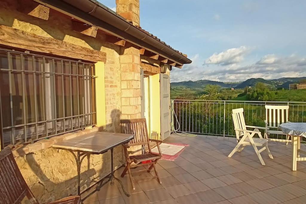 Ferienwohnung La Terrazza In Collina Monte Orsello Exterior foto